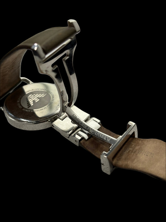 Emporio Armani Analog Watch