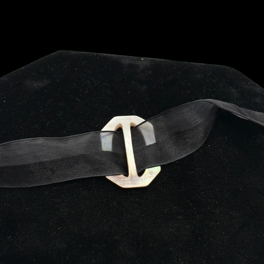 Abalone Ribbon Choker