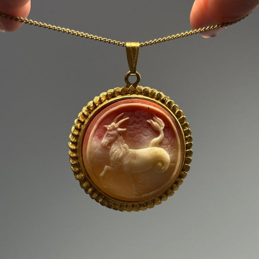 1960s Capricorn Cameo Necklace