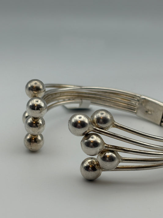 925 Ball Bangle