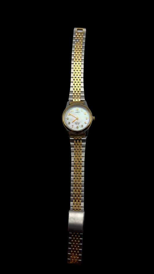Two-tone Timex Indiglo MOP Dial