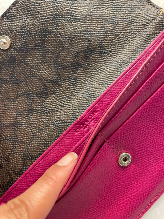 2000’s Coach Long Bi-fold Wallet