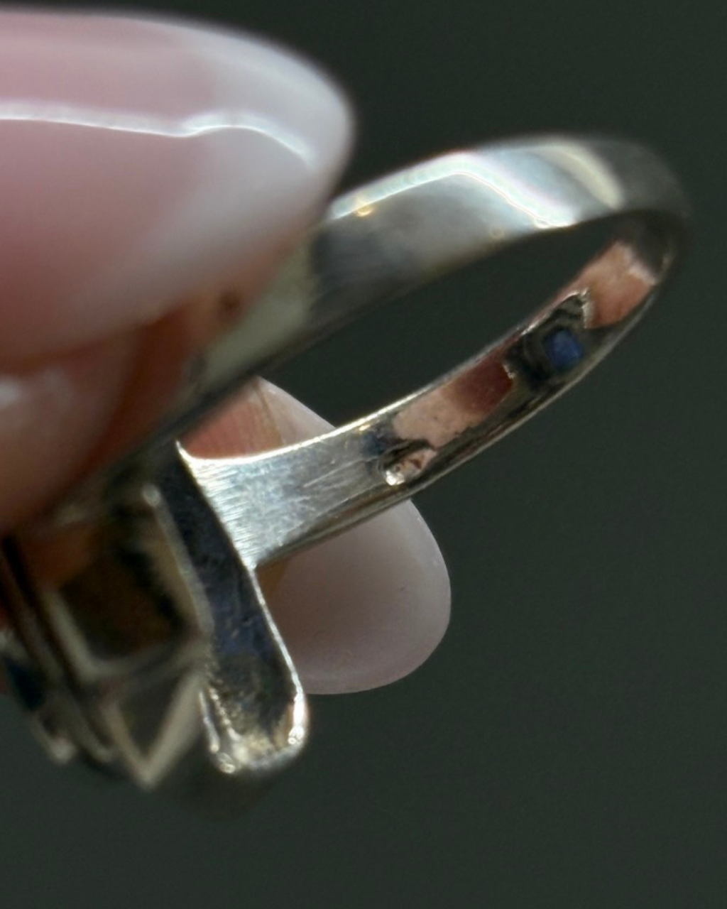 Bague en argent sterling avec lapis-lazuli