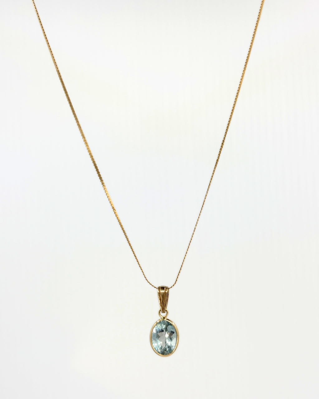 14KT 2.1ct Natural Topaz with 10KT Snail Chain Necklace
