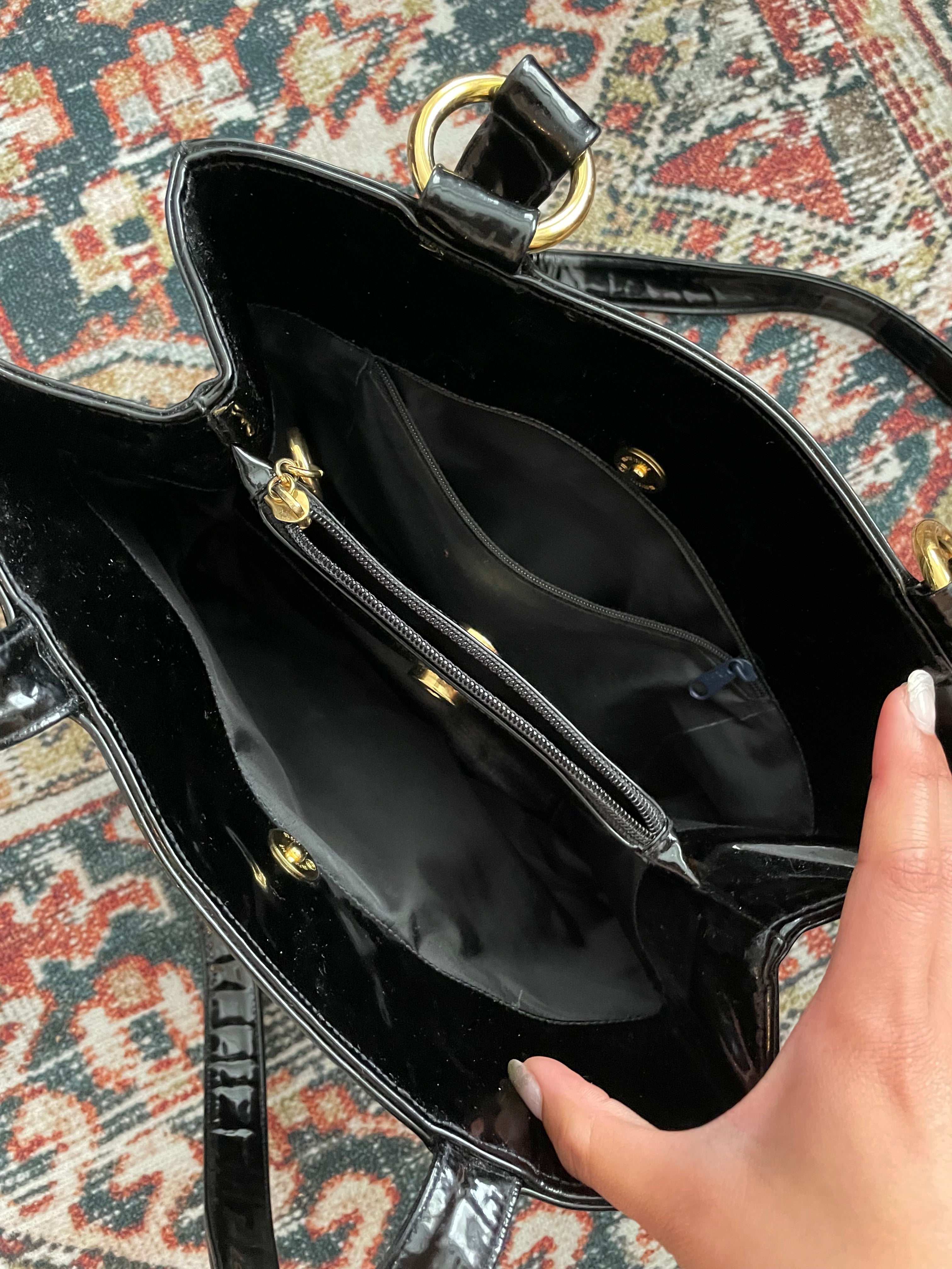 Grand Shopping Patent Black Leather Bag
