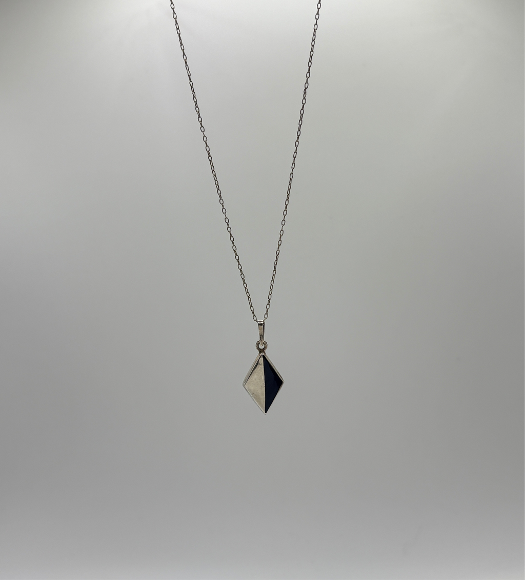 Pendentif et collier en argent 925 avec diamant du Mexique