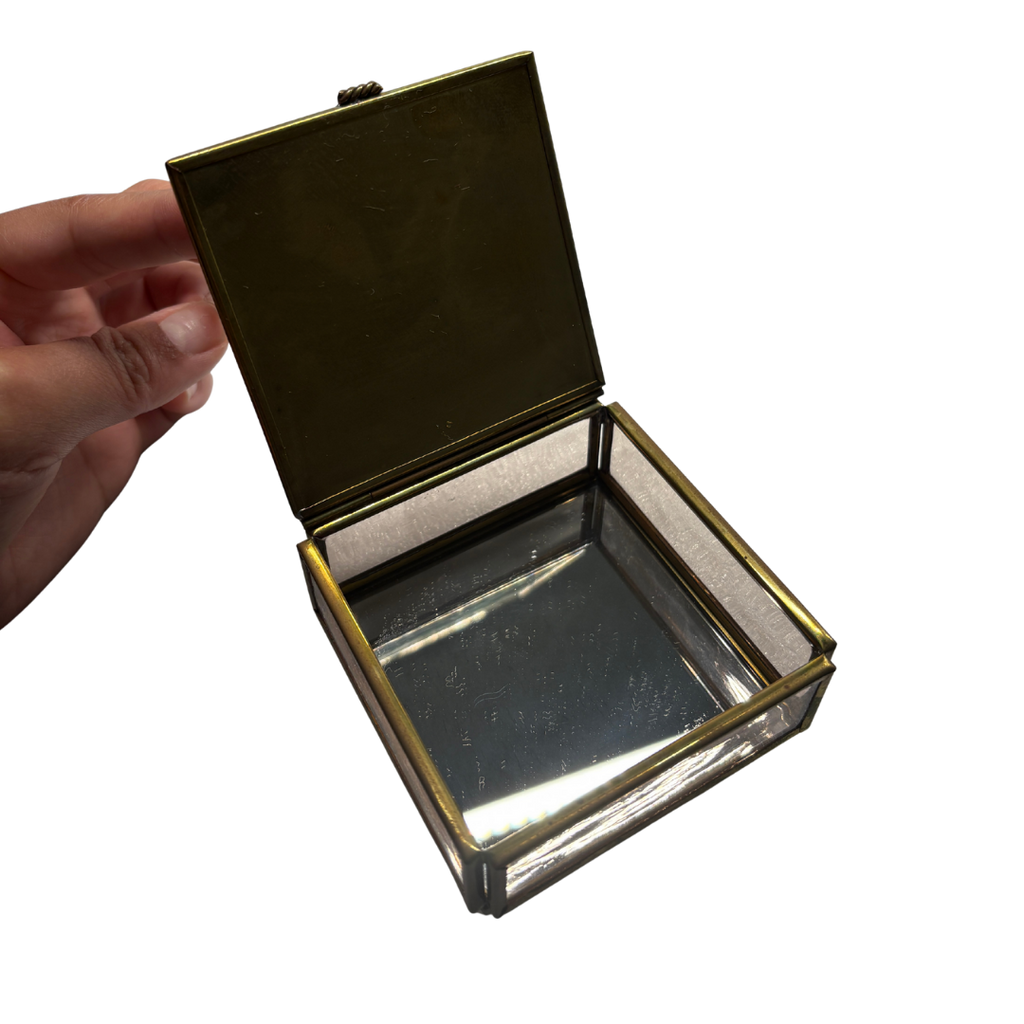 Boîte à bijoux en laiton et vitrail « Anges qui s'embrassent » de 1992