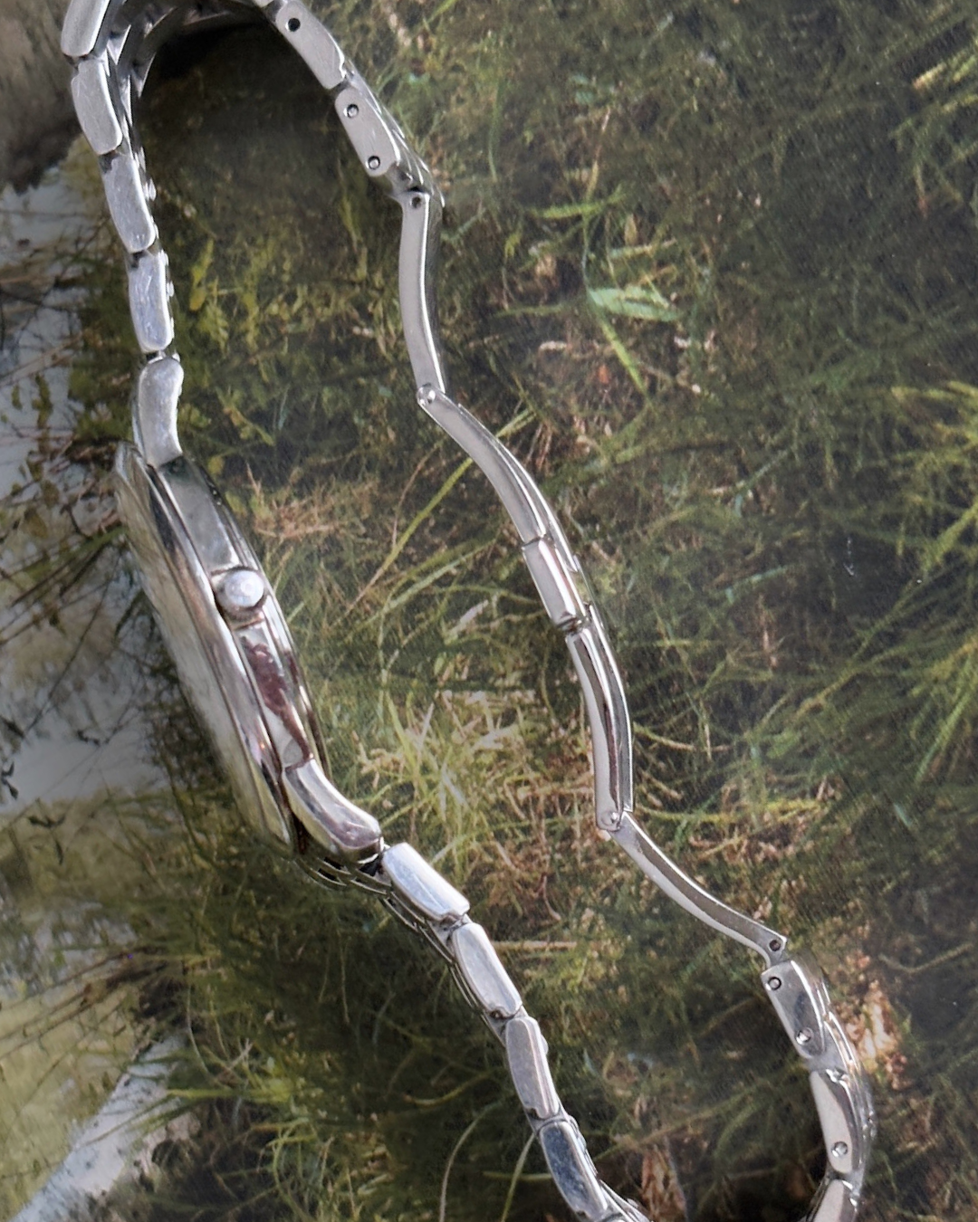 Burberry Salmon Guilloché Date Window Quartz