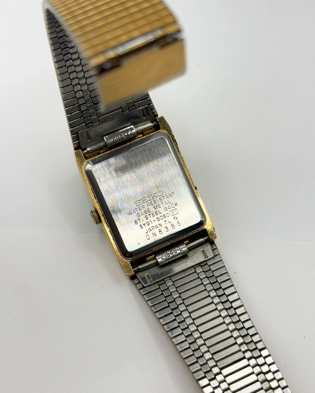 Seiko Alba 5Y91-5050