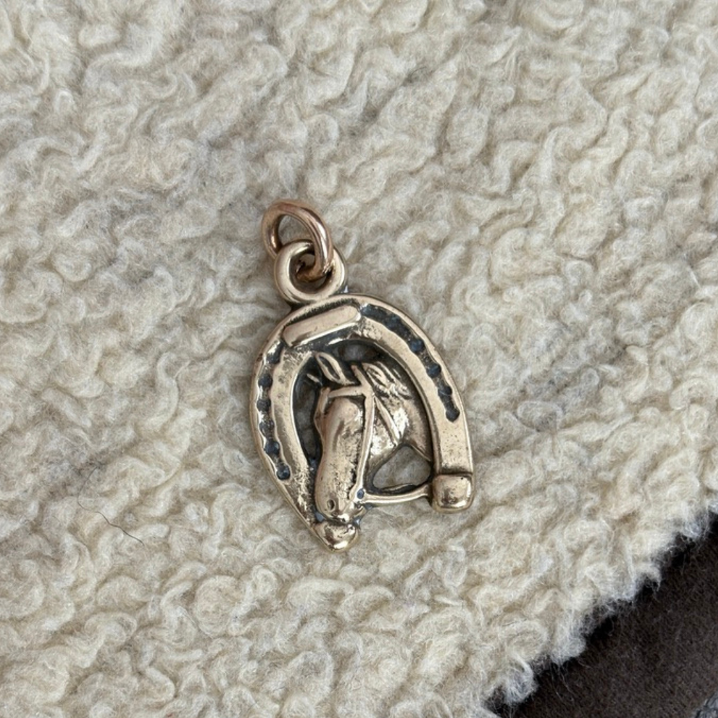 10KT Gold Filled Horseshoe Pendant