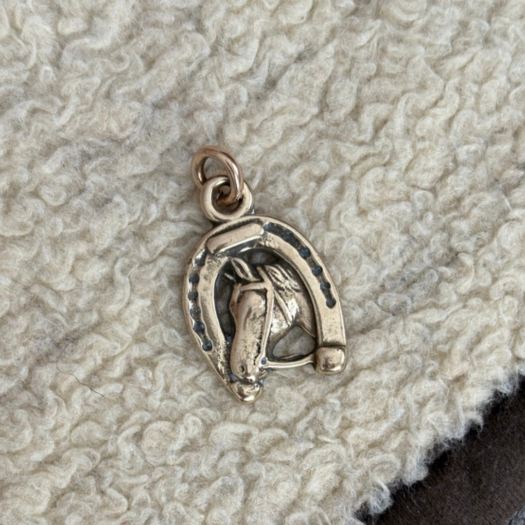 10KT Gold Filled Horseshoe Pendant