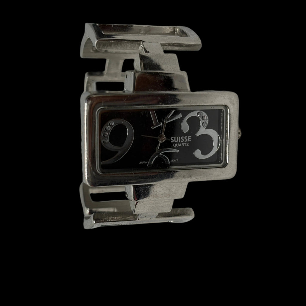 Suisse Quartz Bangle Watch
