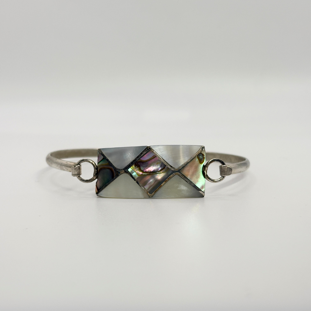 Sterling Alpaca Mother of Pearl Bangle