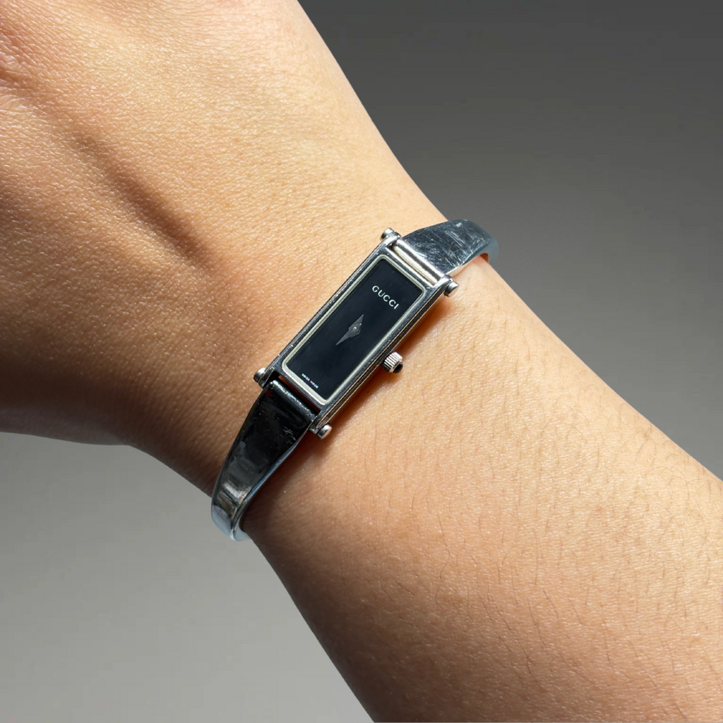 Gucci Tank 1500L Bangle Watch