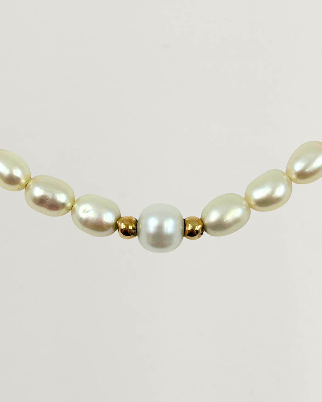Bracelet en perles d'eau douce 10 carats