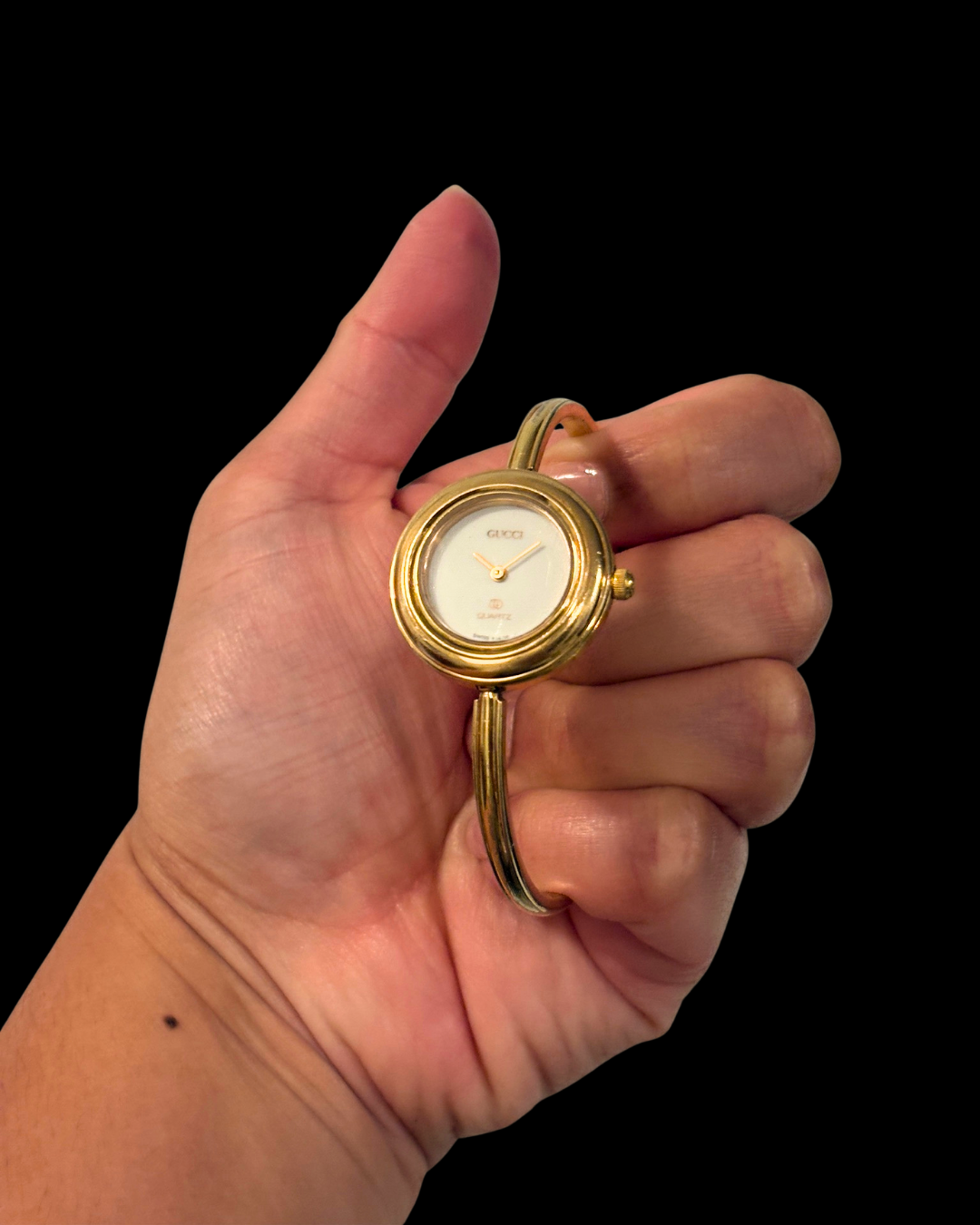 1980s Gucci Interchangeable Bezel 11/12.2L Watch