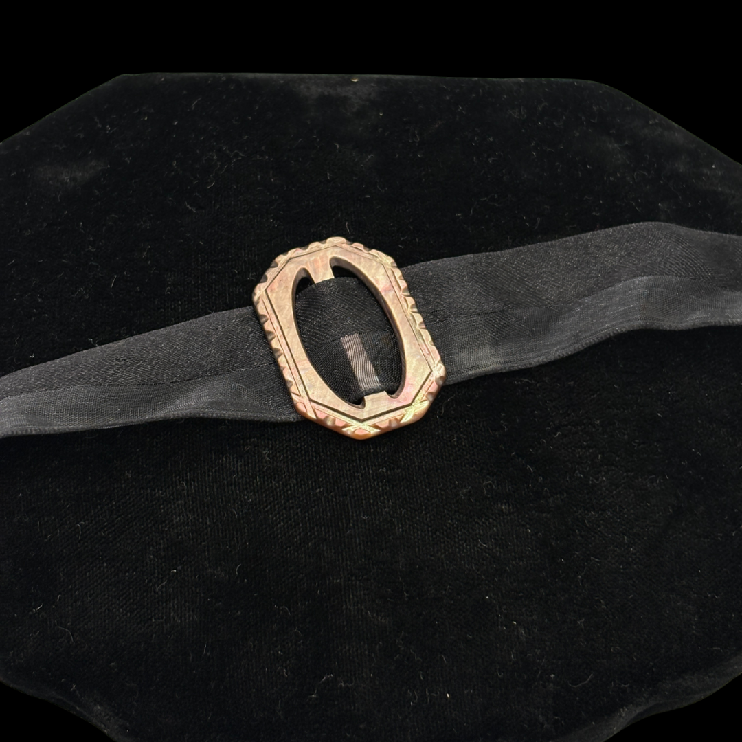 Abalone Ribbon Choker