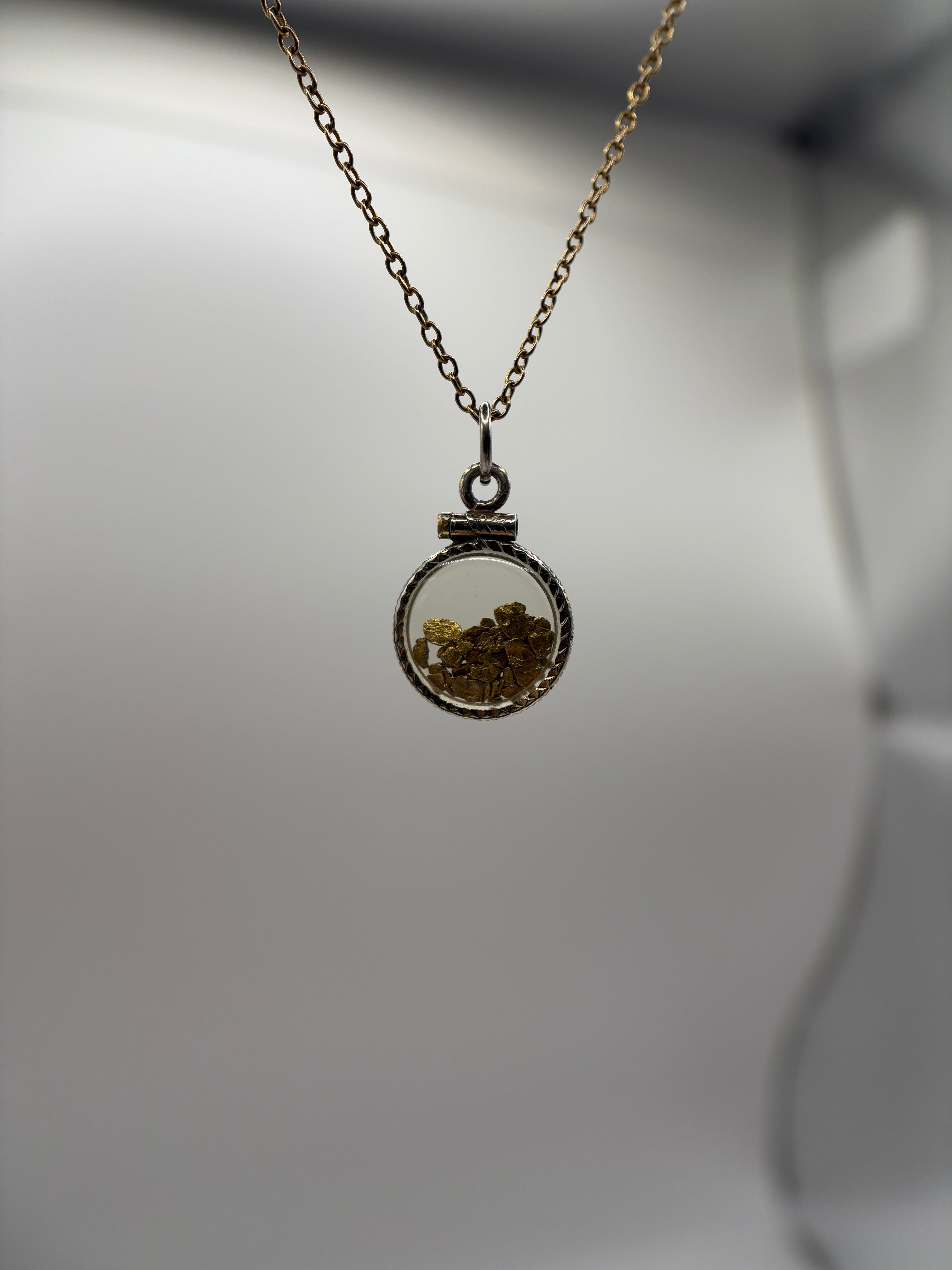 Collier Shaker en Or Laminé 22 carats Rare