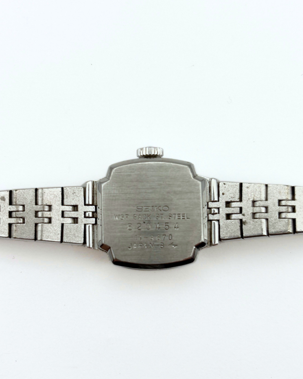 N° 31 Seiko Remontage manuel bleu ombré