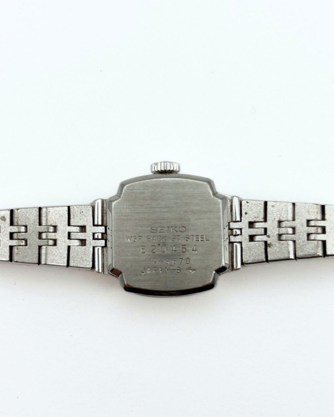 N° 31 Seiko Remontage manuel bleu ombré