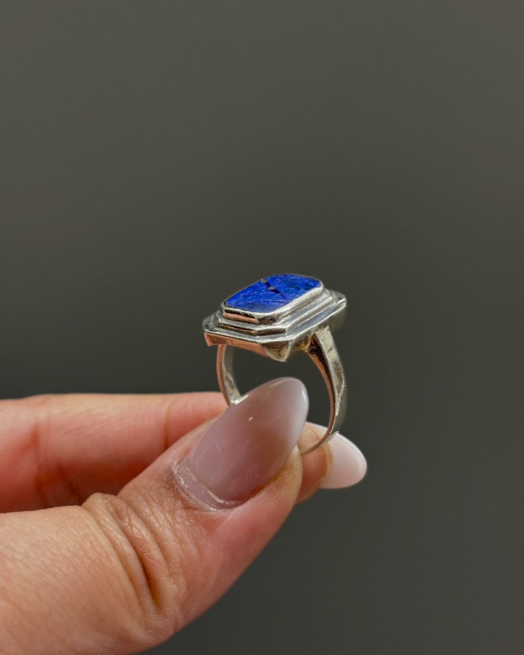 Bague en argent sterling avec lapis-lazuli