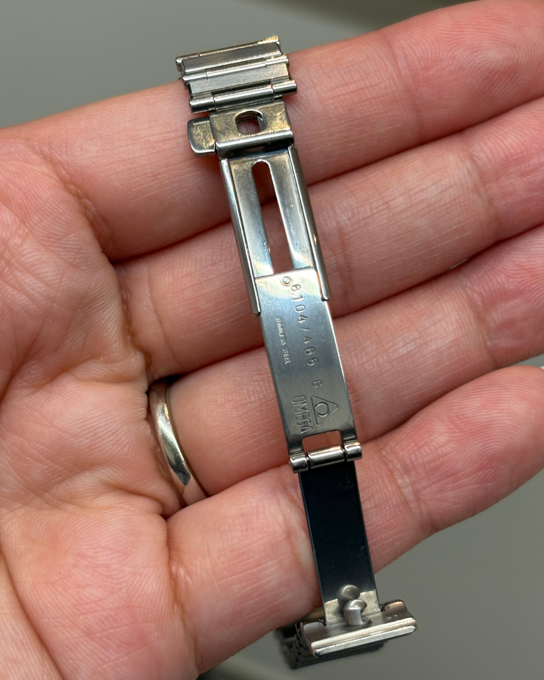 Omega Constellation Mini 6104/465 Or 18 carats et acier inoxydable