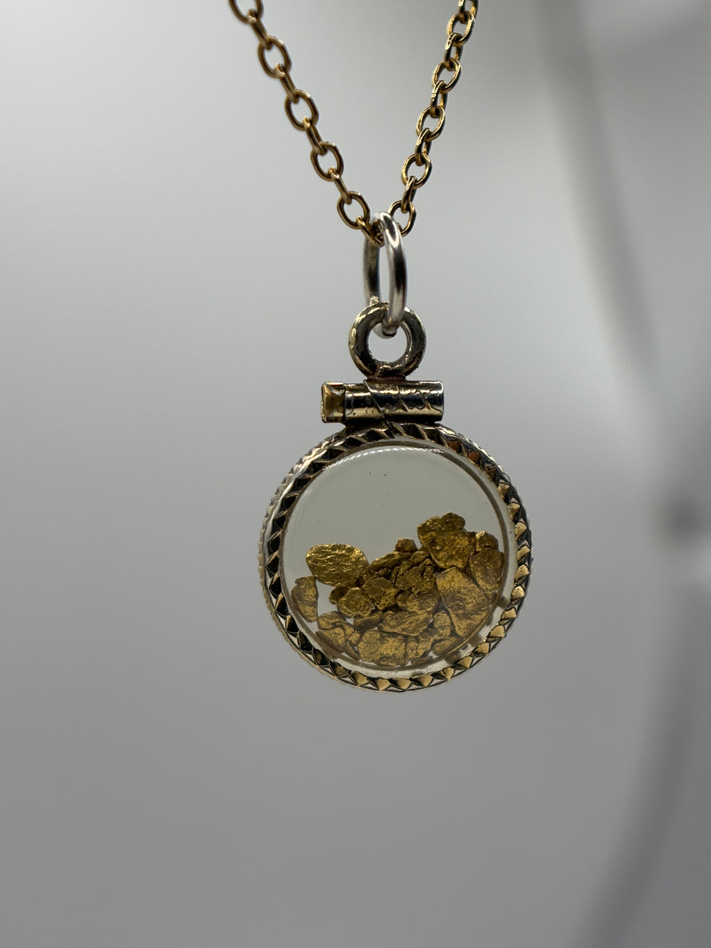 Collier Shaker en Or Laminé 22 carats Rare