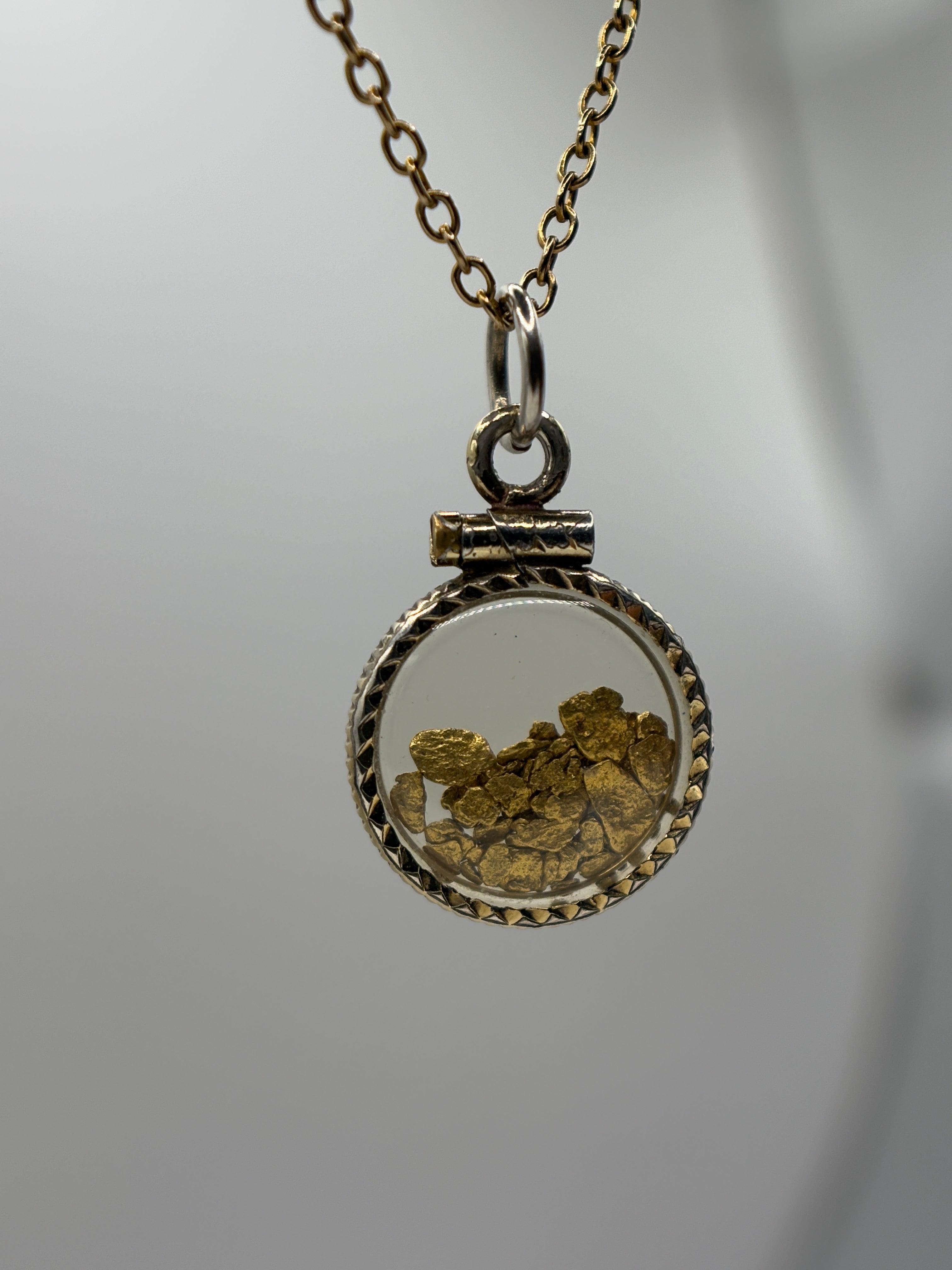 Collier Shaker en Or Laminé 22 carats Rare