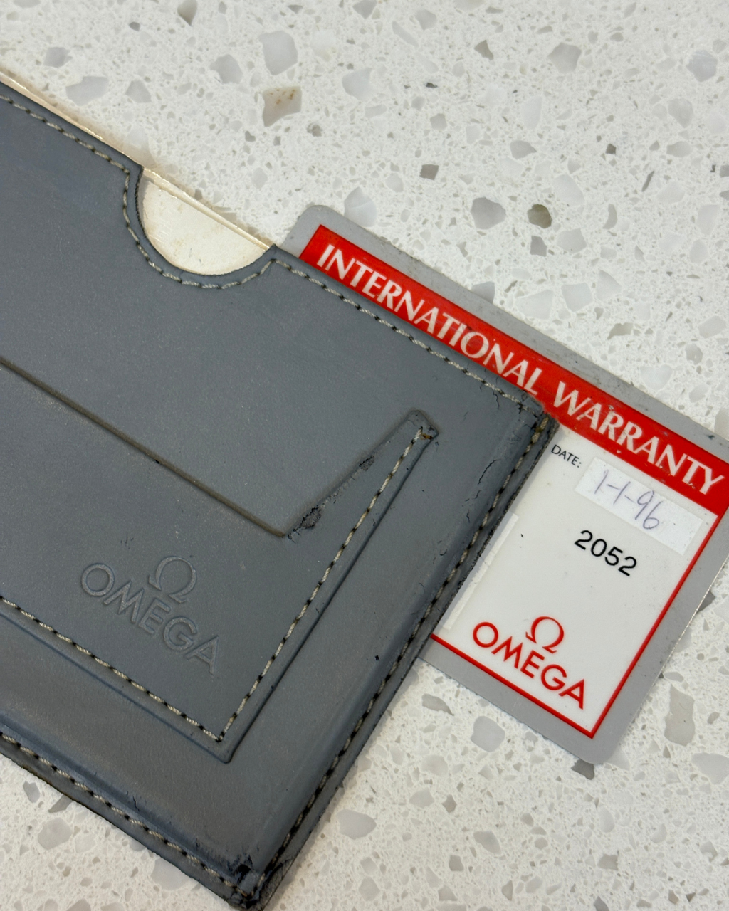 Omega Constellation Mini 6104/465 Or 18 carats et acier inoxydable