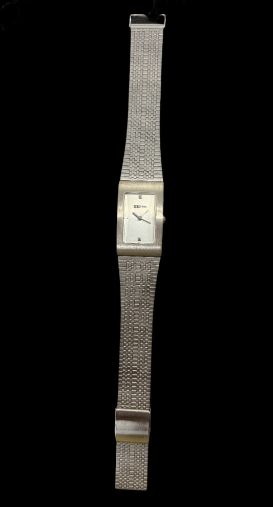 Silver "Yes No" Analog