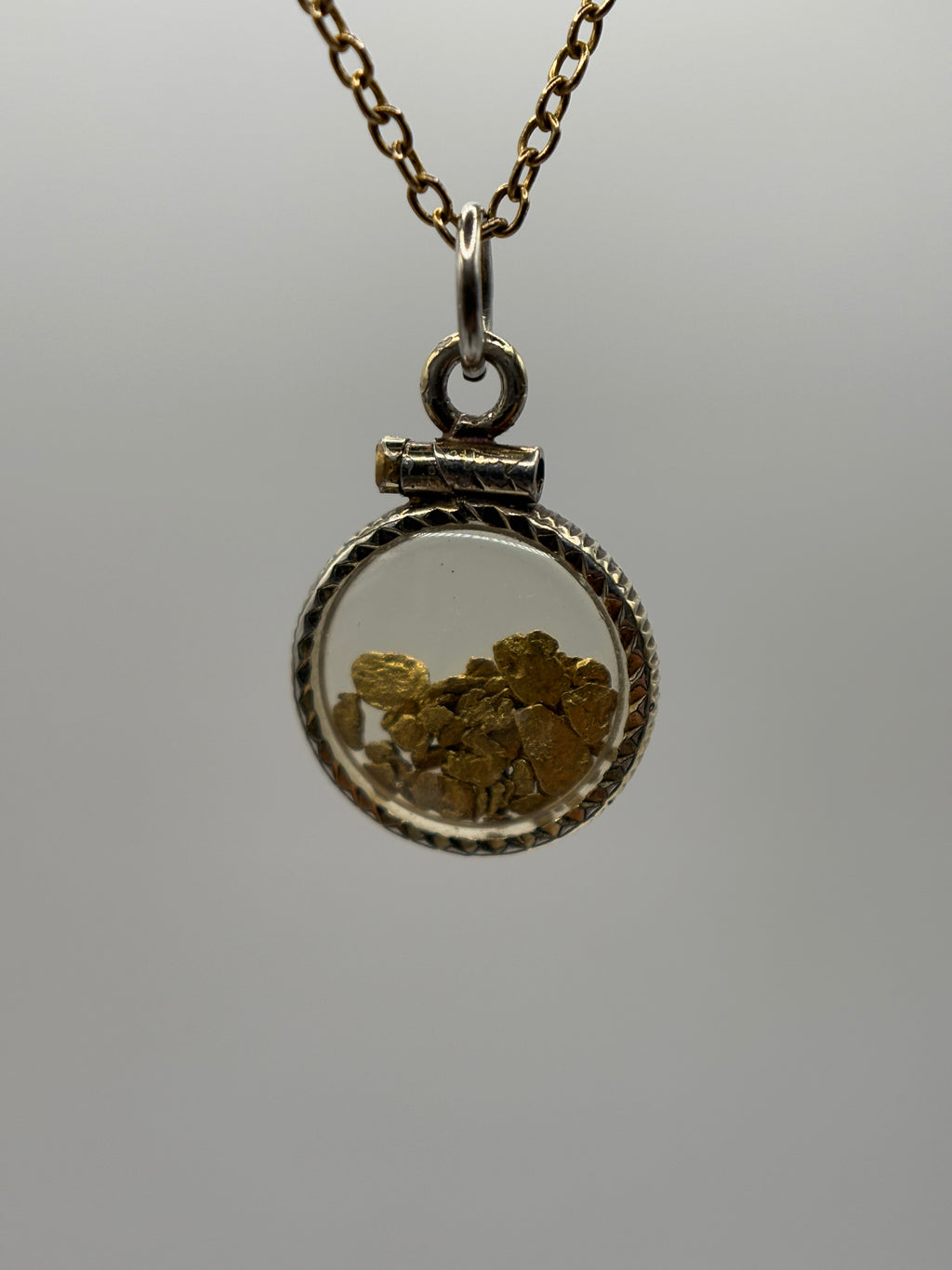 Collier Shaker en Or Laminé 22 carats Rare