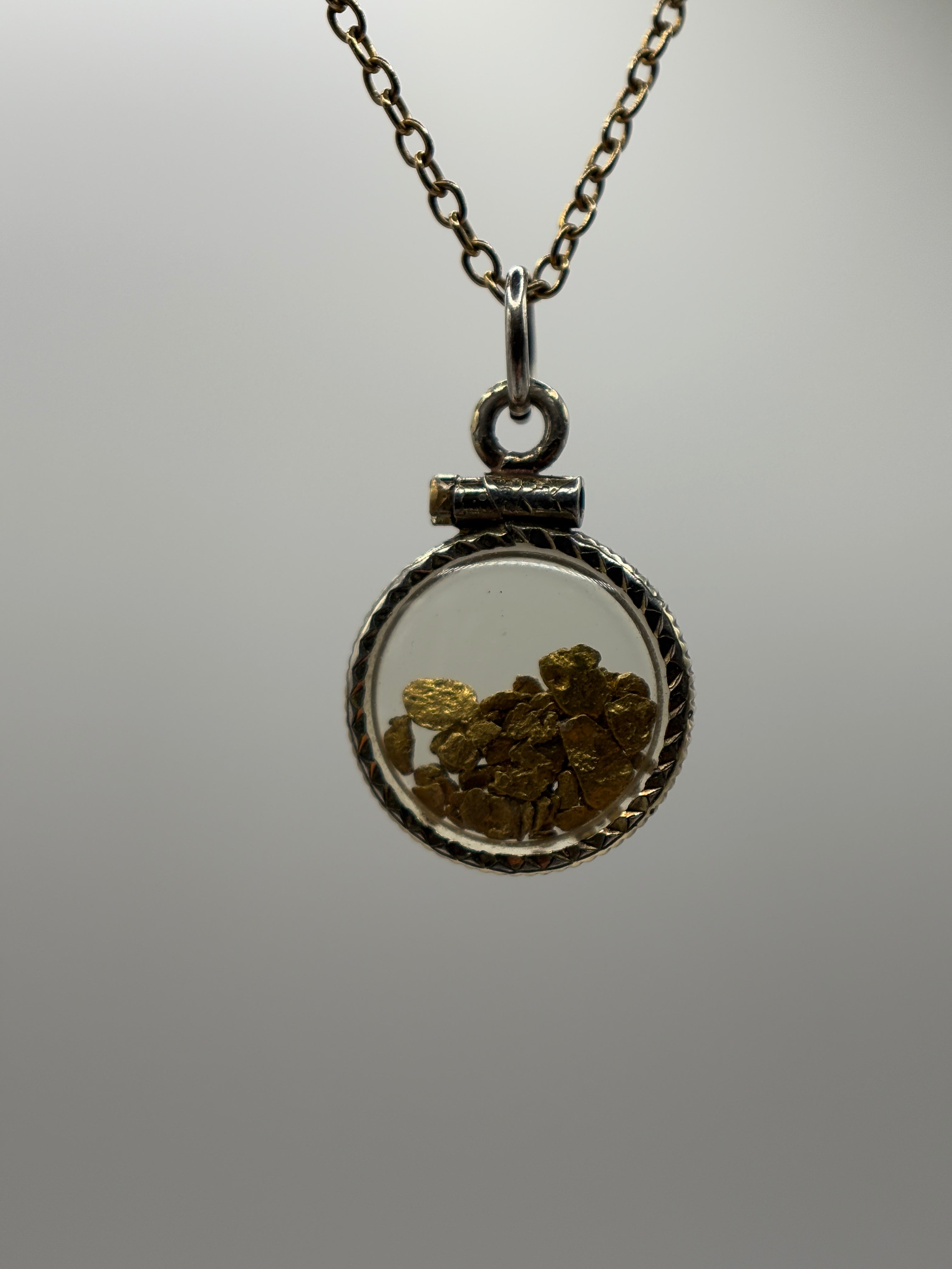 Collier Shaker en Or Laminé 22 carats Rare