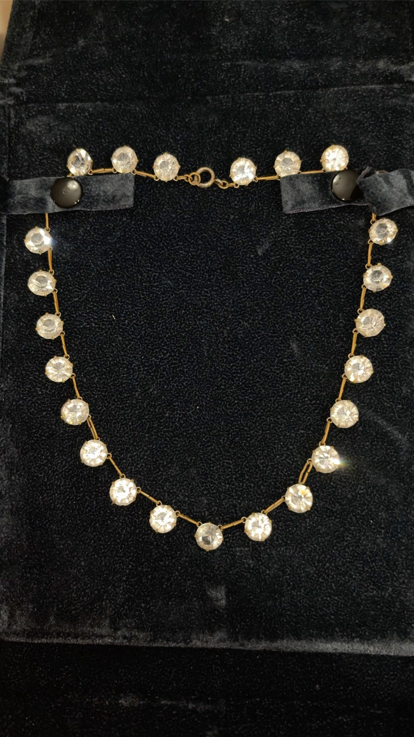 White Rhinestone Paste Choker