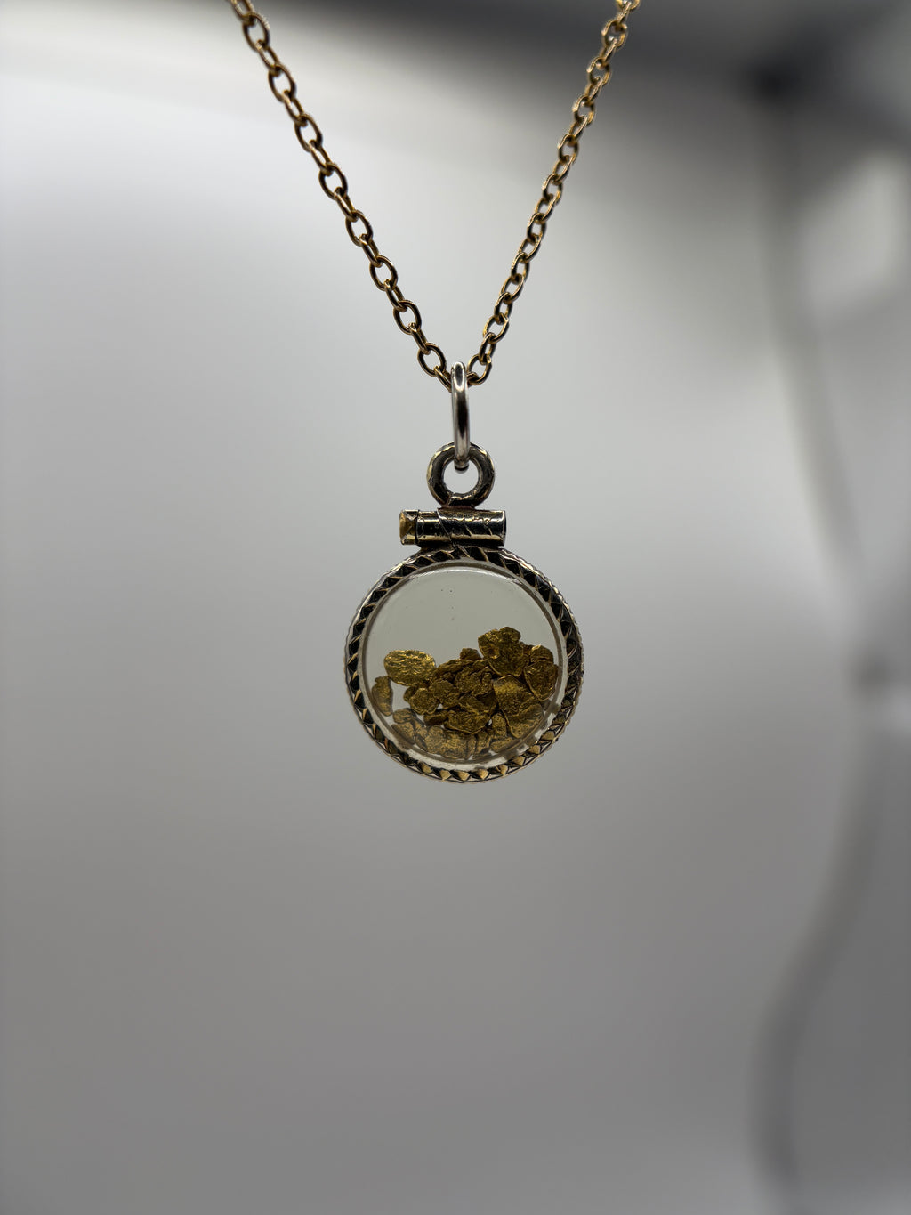 Collier Shaker en Or Laminé 22 carats Rare