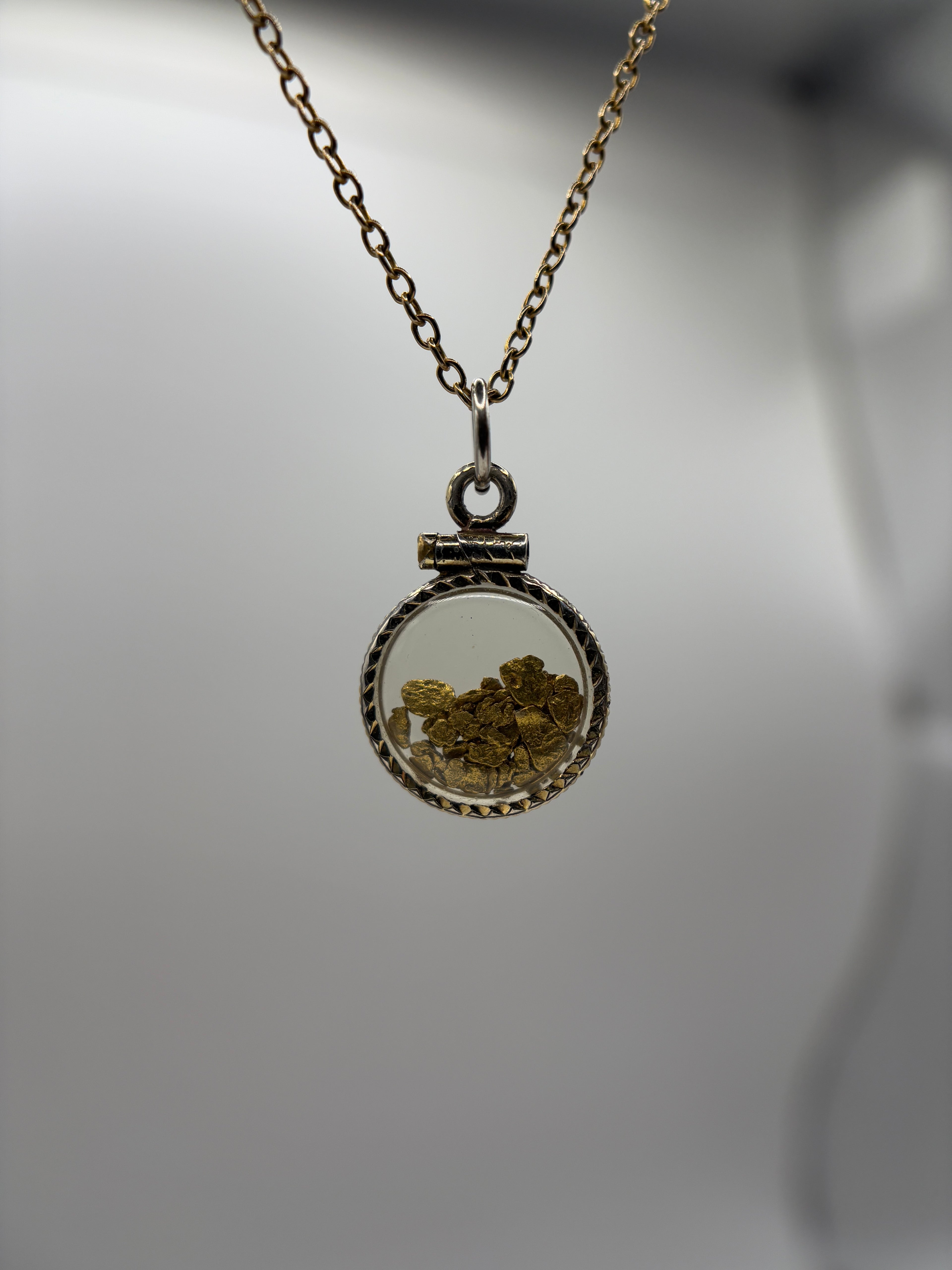 Collier Shaker en Or Laminé 22 carats Rare