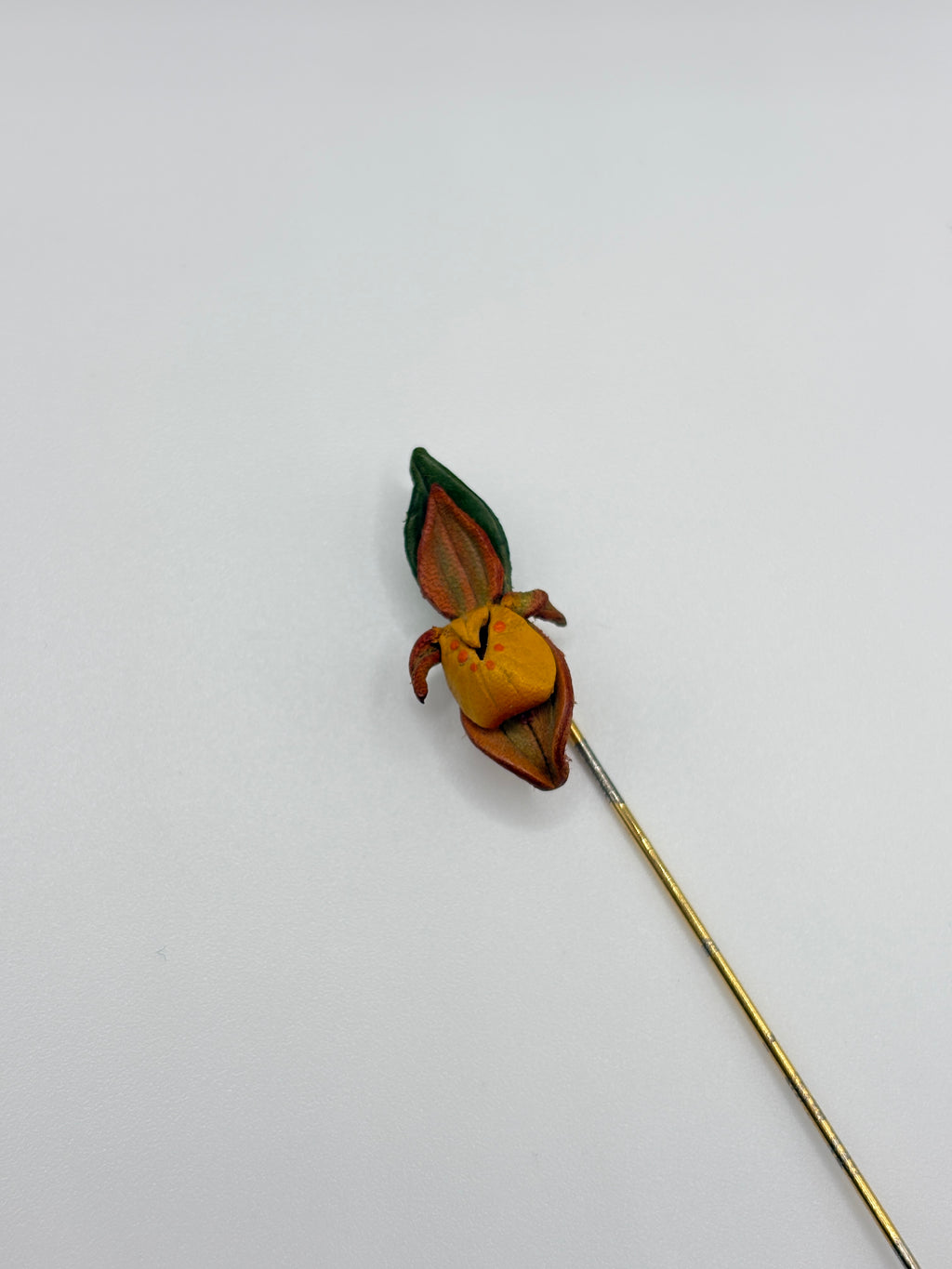 Épingle de fleur de pantoufle de Vierge