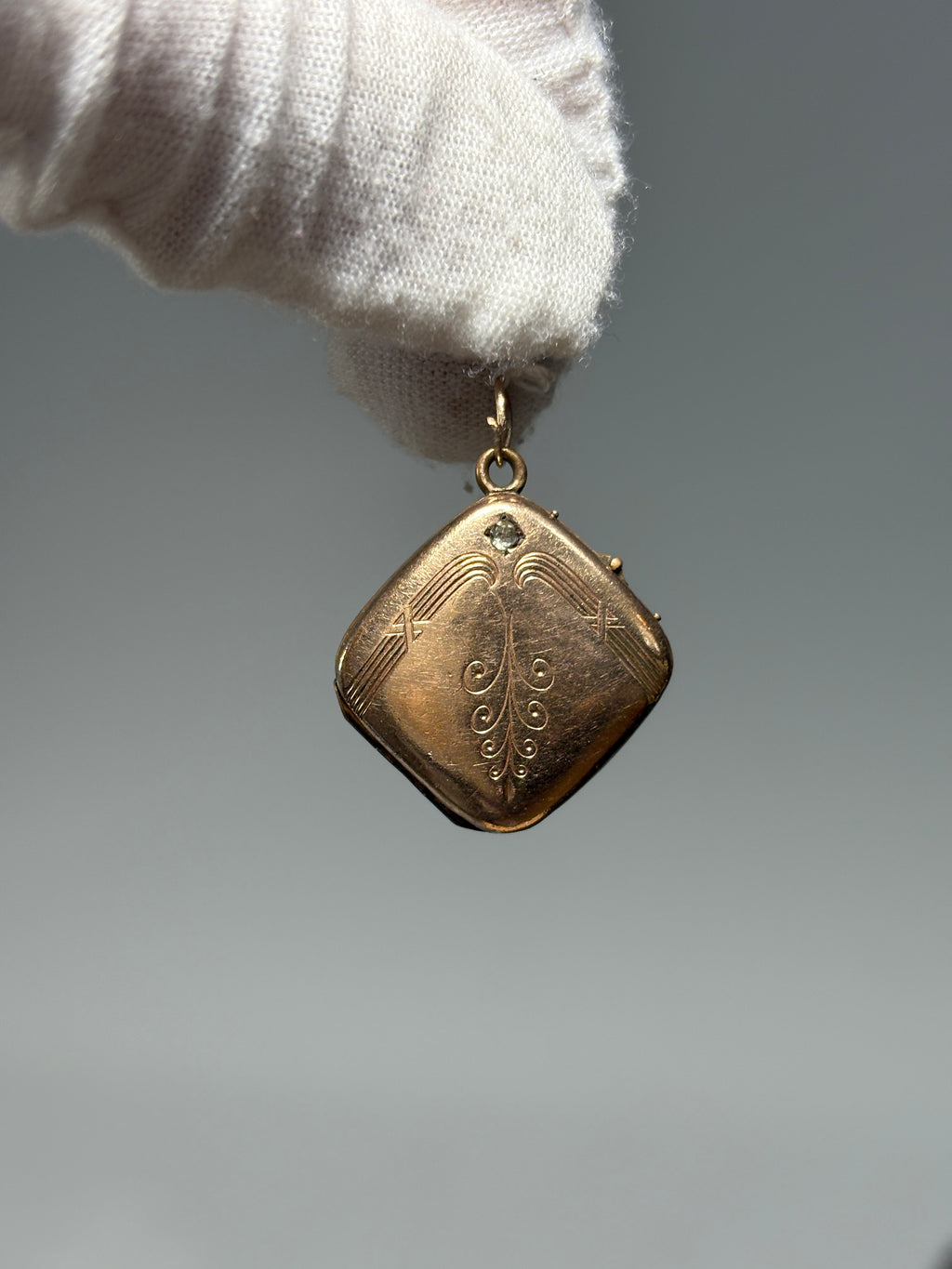 Médaillon photo diamant pâte plaqué or de l'époque édouardienne
