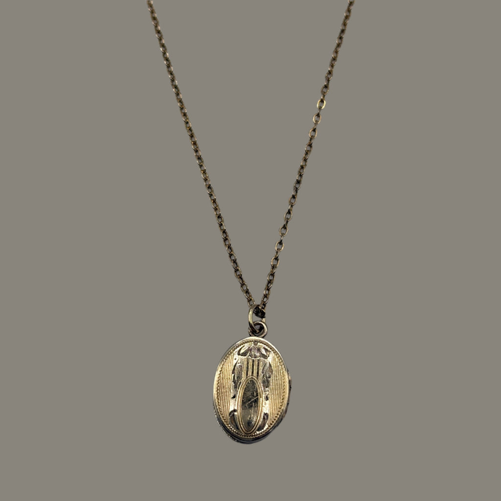 10KT Locket