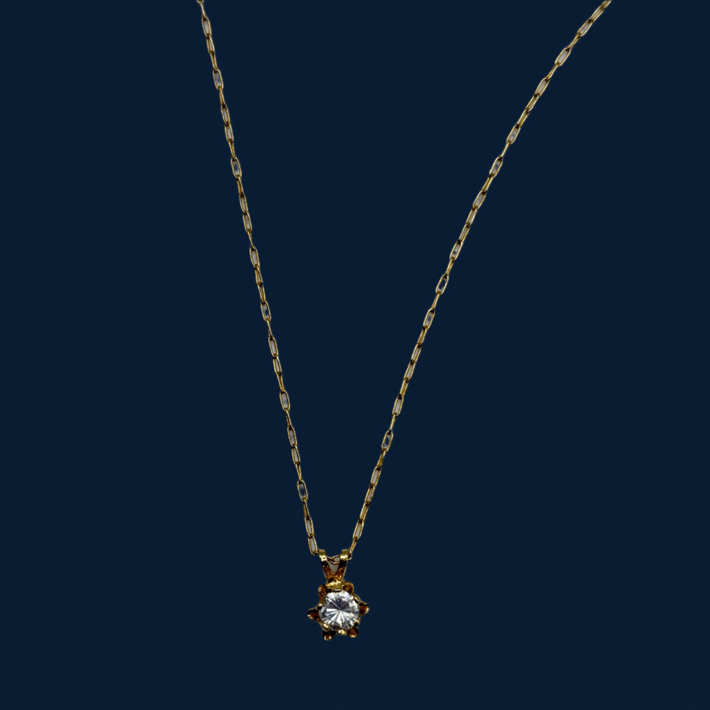 Collier solitaire en oxyde de zirconium