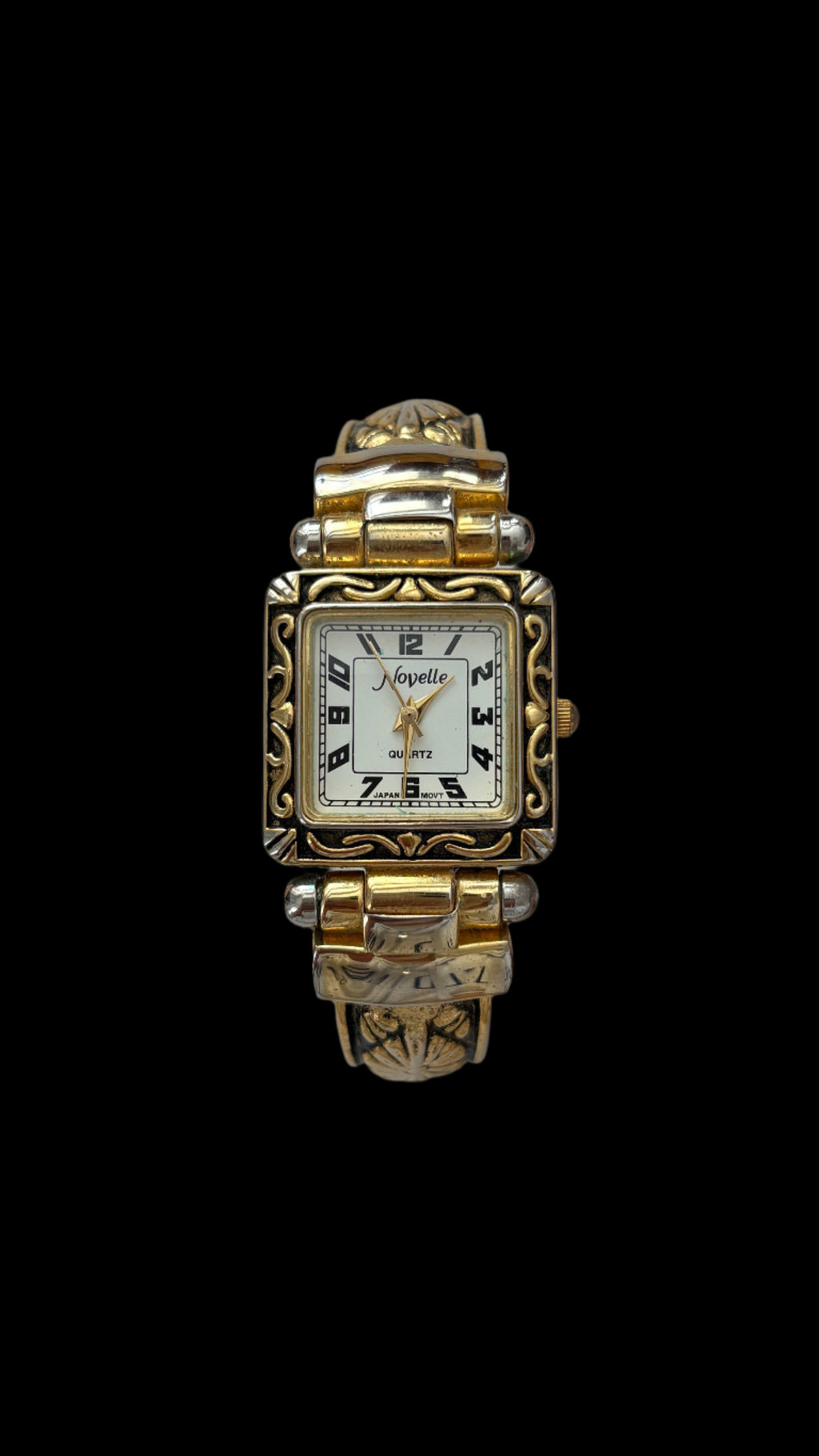 Novelle Quartz Cuff Watch