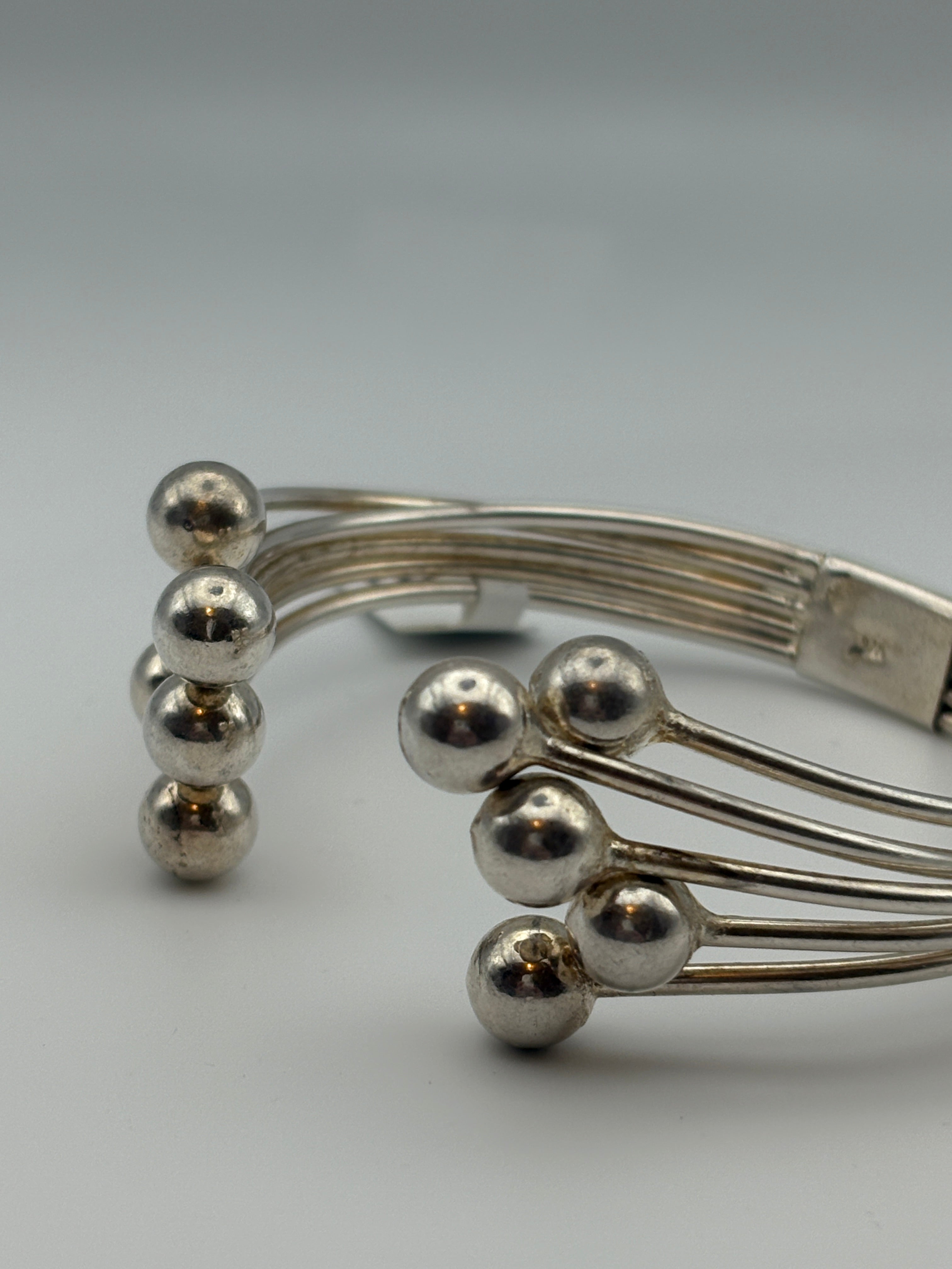 925 Ball Bangle