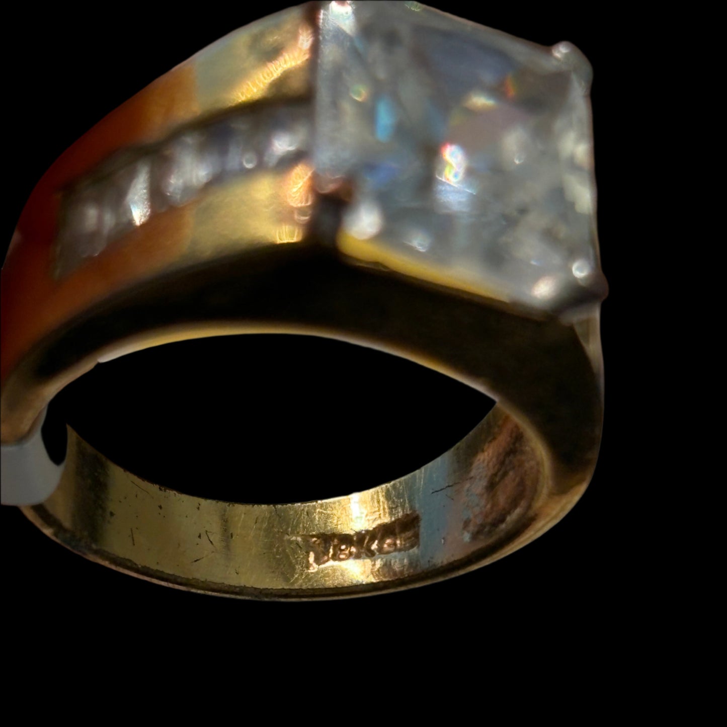 GP. Cubic Zirconia Ring