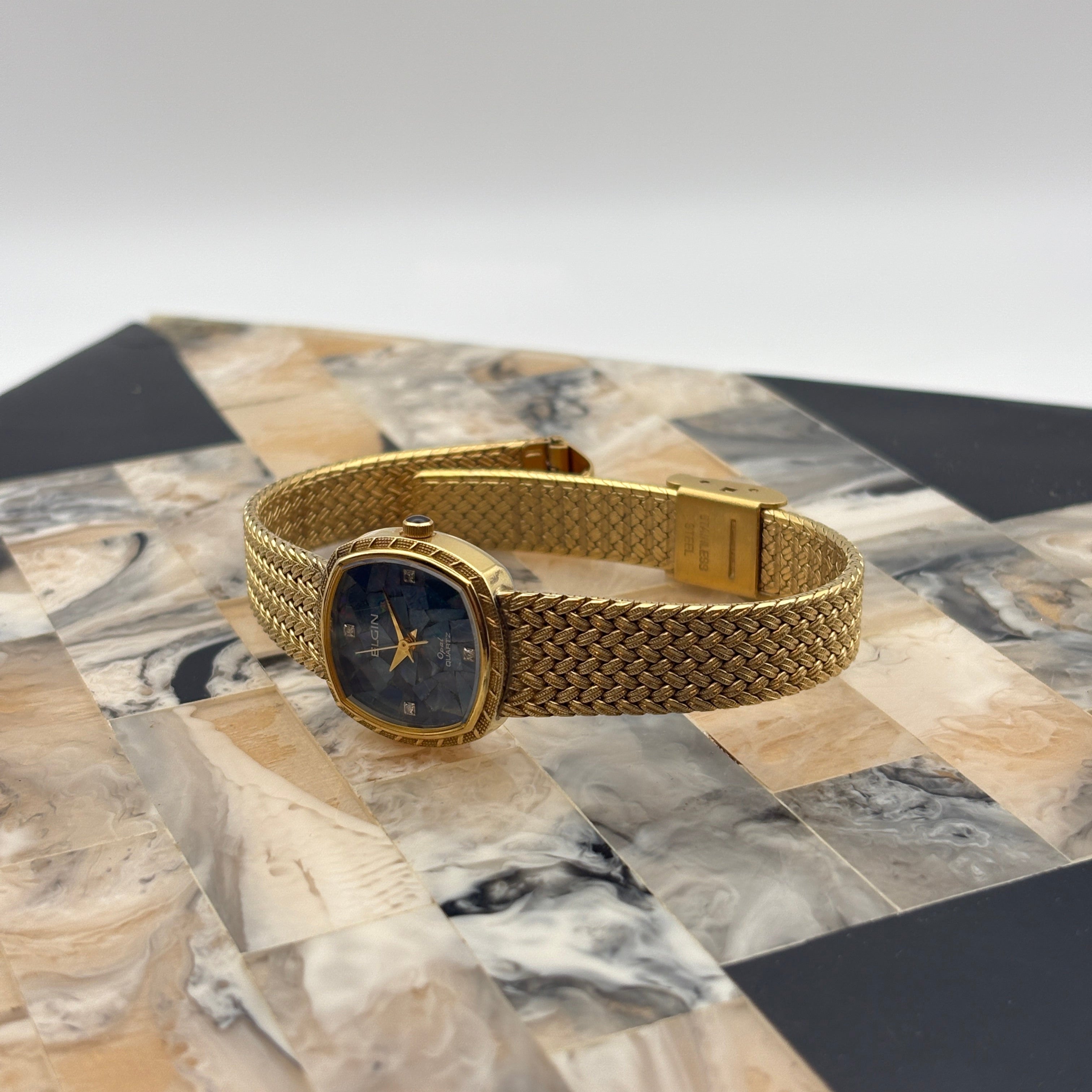 Elgin Opal Dial Analog