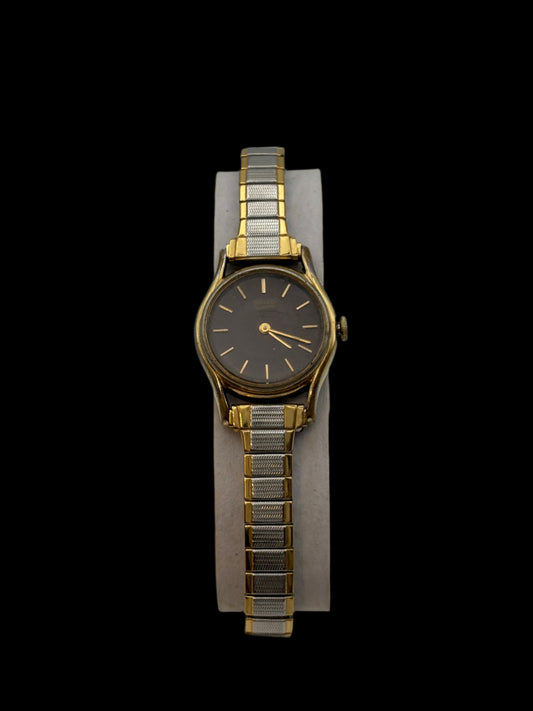 Two-tone Seiko Black Dial Expanding Band