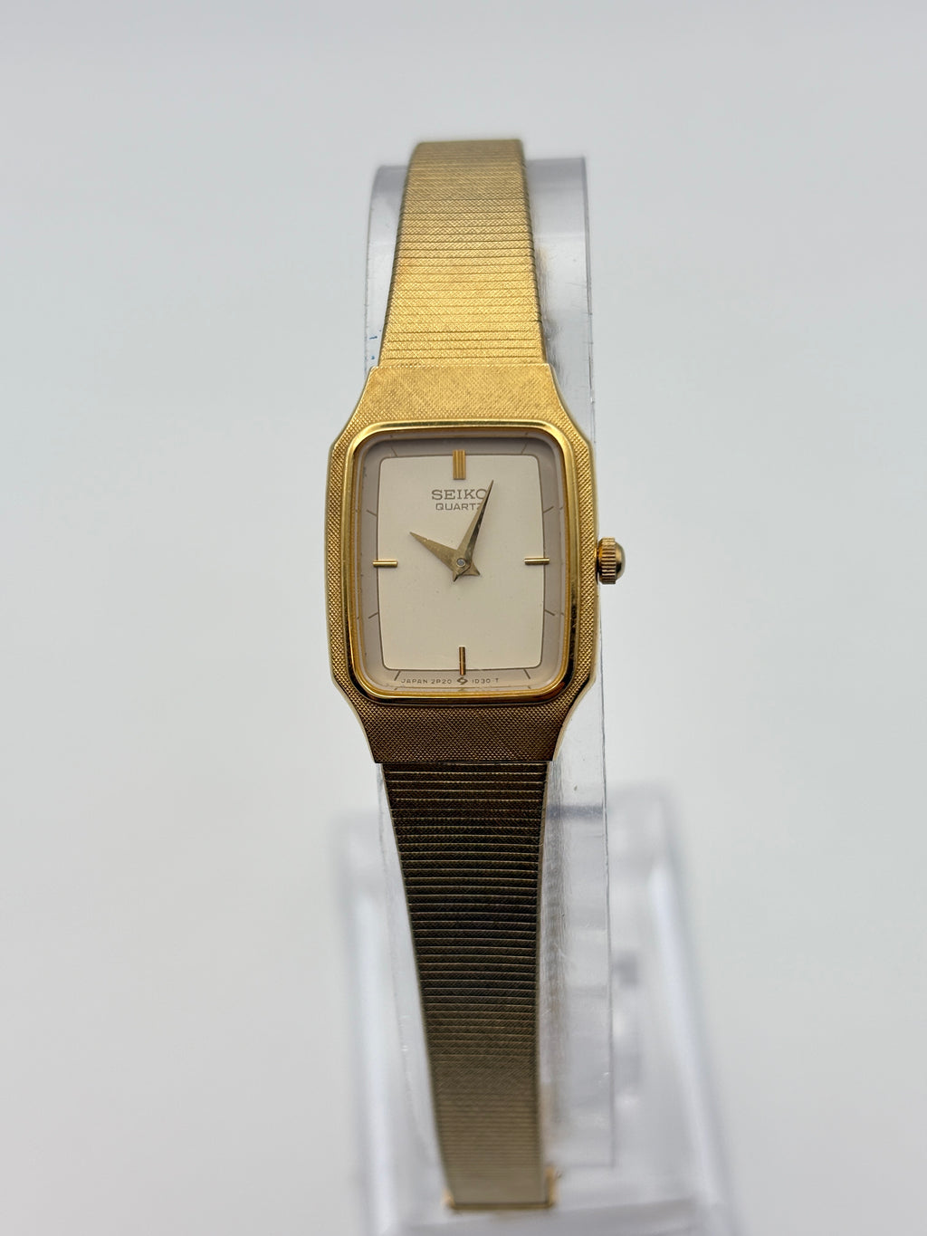Gold Seiko Analog Mesh