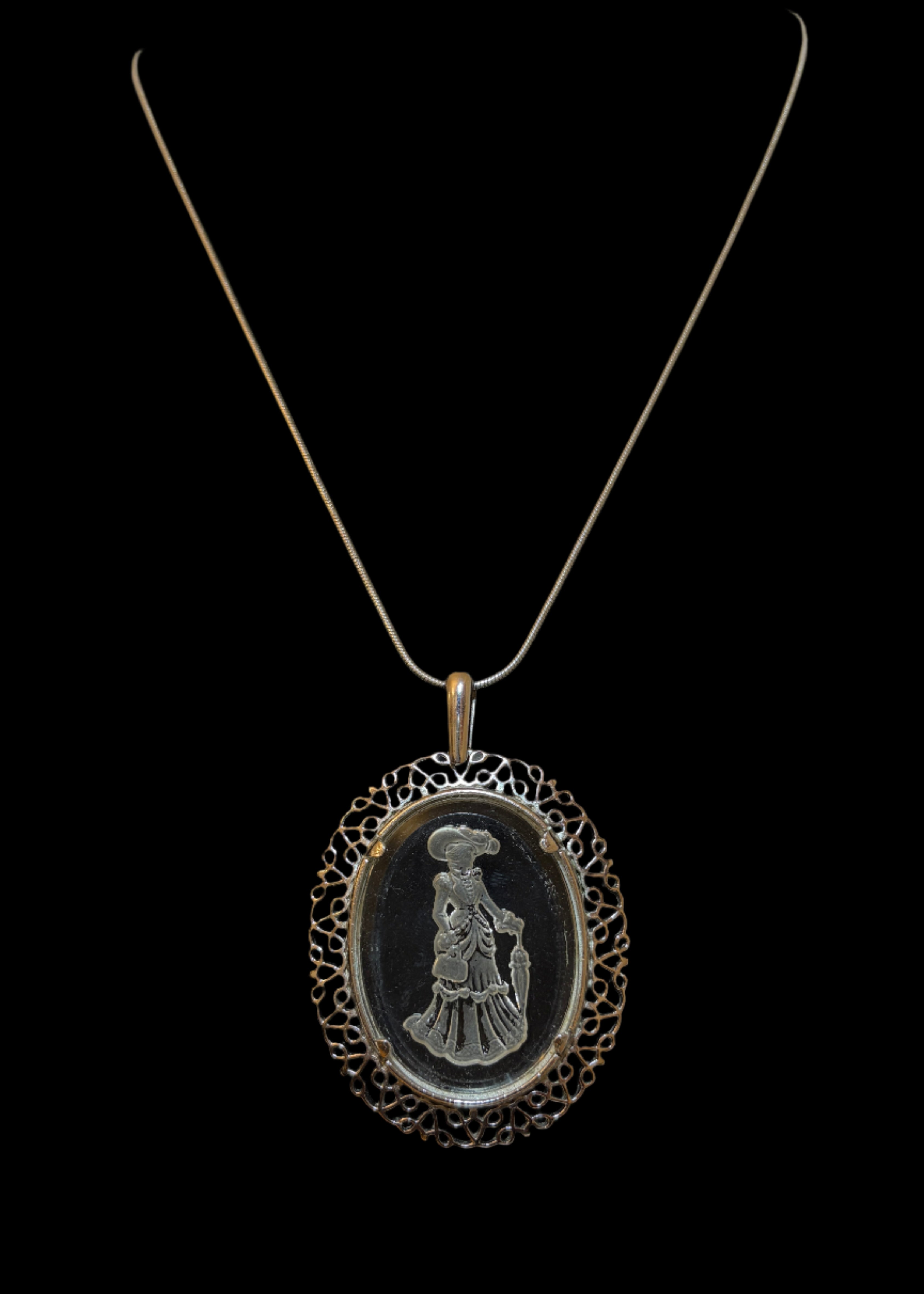 80s Victorian Avon Intaglio Glass Pendant