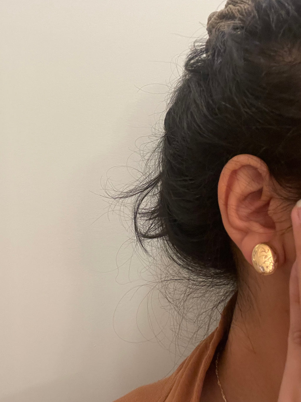 12KT Gold Filled Vintage Floral-etched Screwbacks