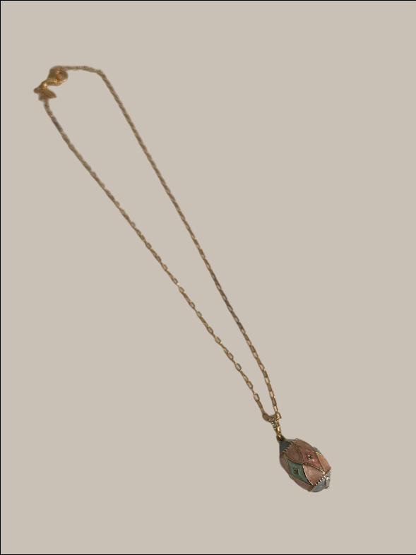 Vintage Avon Faberge Egg Necklace