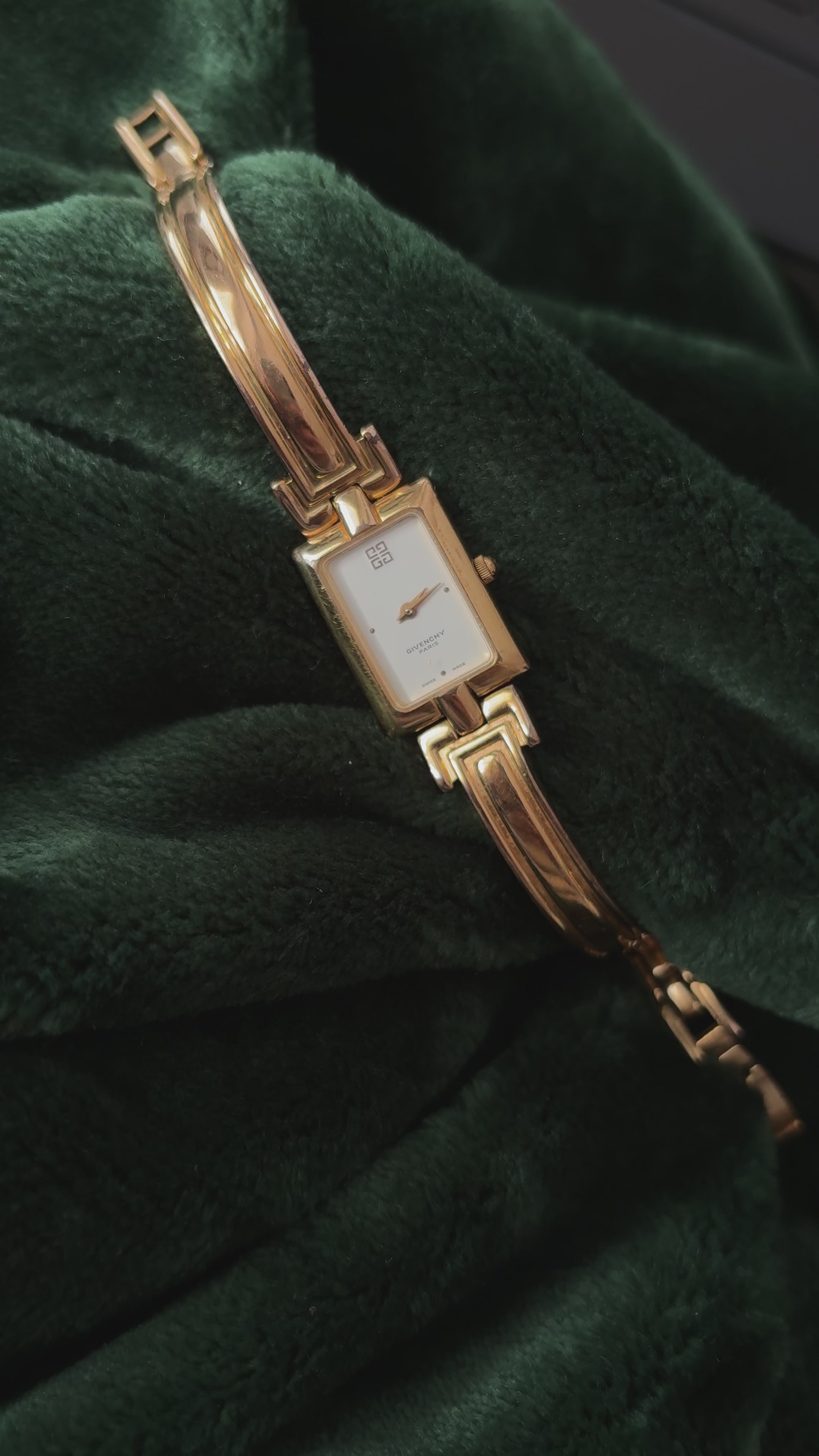 Givenchy T151 Millesime